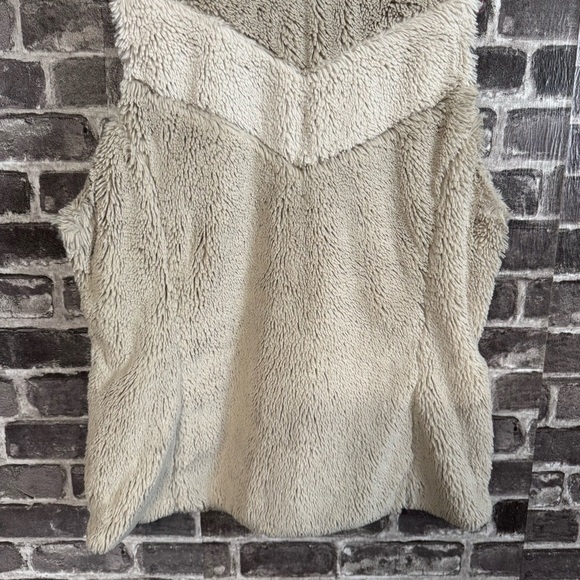 Patagonia Pelage Vest bleached stone cream white fuzzy pockets - Picture 11 of 11